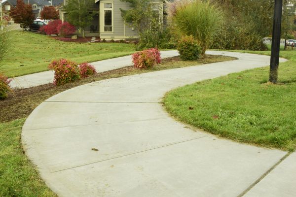 Cost of Concrete Sidewalk Replacement in Pasco