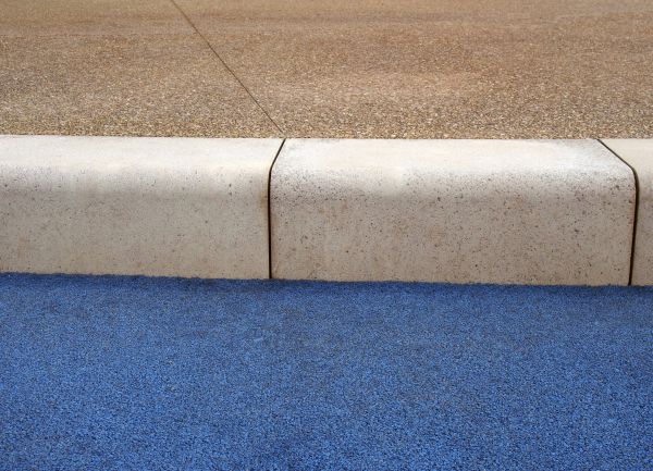 Curb And Sidewalk Installation in Pasco