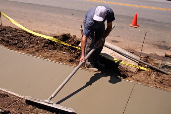 Cost of Sidewalk Building in Pasco