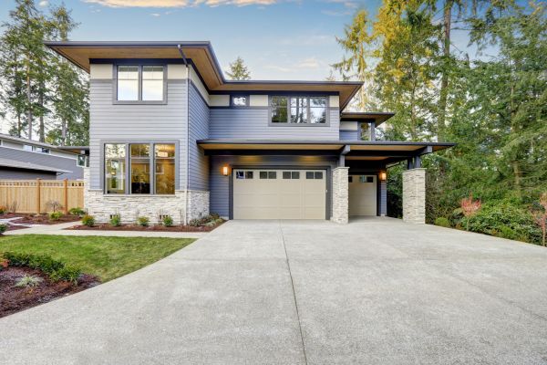 Cracked Driveway Replacement in Pasco