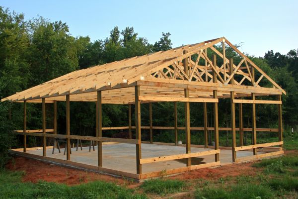 Barn Pad Installation in Pasco